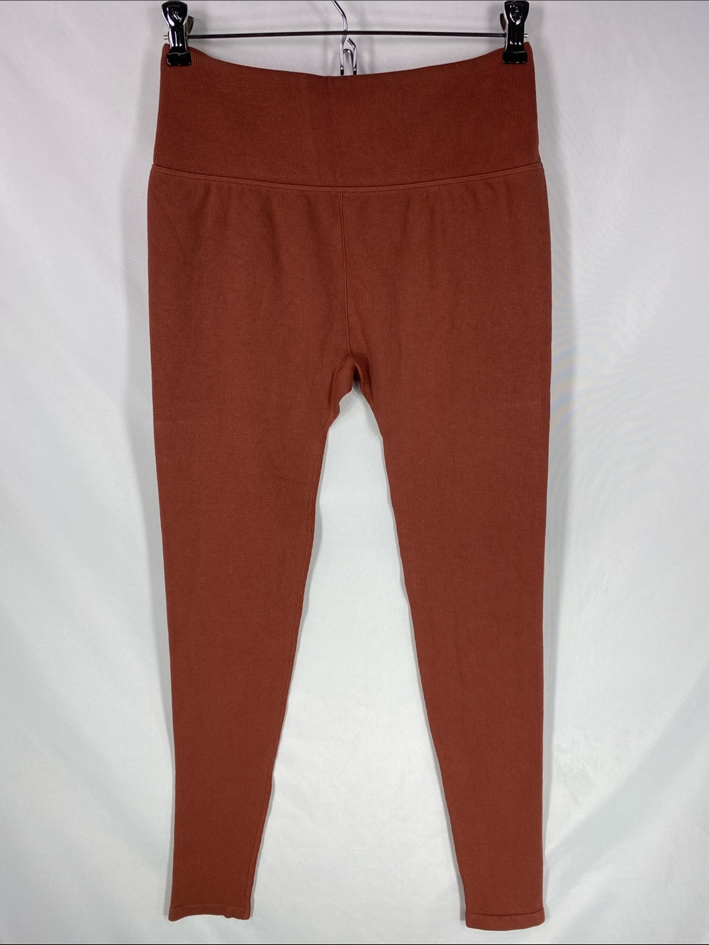 Fabletics Cloud Seamless Rib Leggings M Rust Red High Rise Yoga Workout NWT